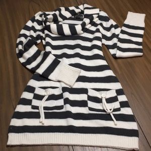 Yoki Sweater Dress Size M